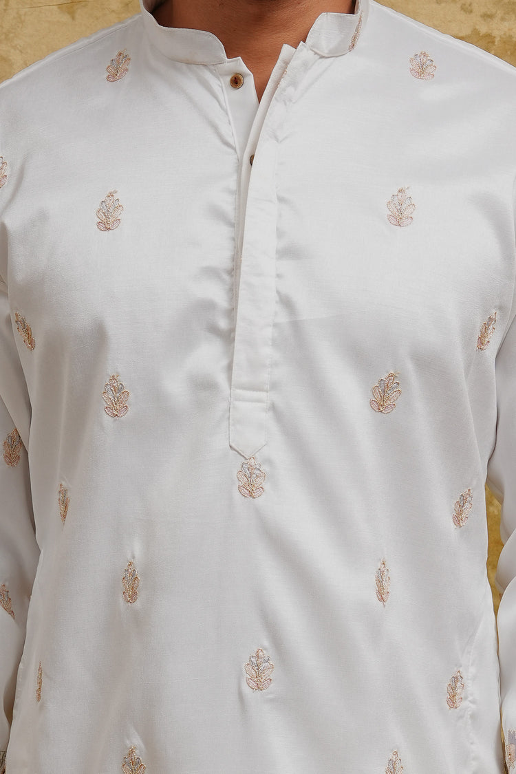 Ivory Pastel Floral Thread-Embroidered Kurta
