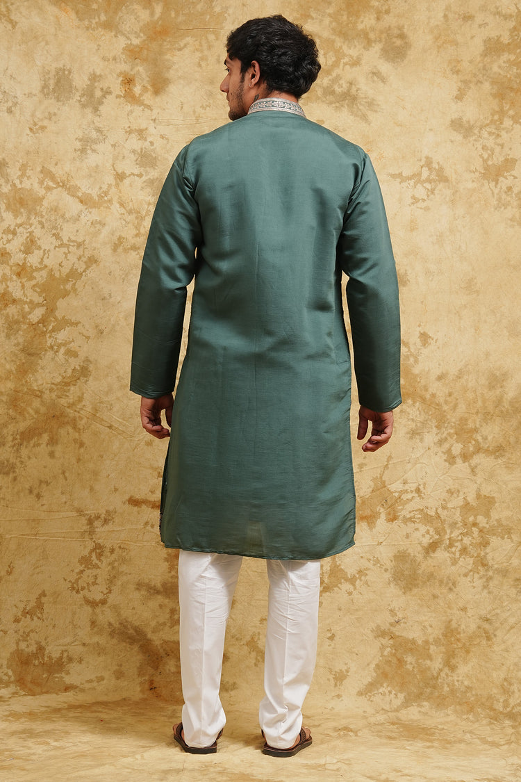 Emerald Regal Zari-Thread Mughal Motif Embroidered Kurta