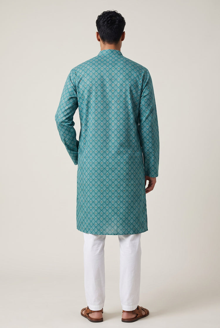 Veshbhoshaa Men's Turquoise Printed Kurta Set
