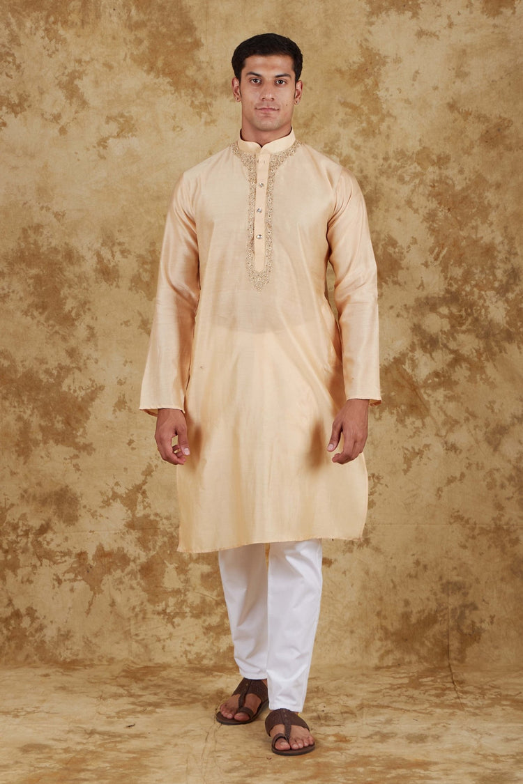 Bluesaanchi Chanderi Silk Embroidered Kurta Set" Navajo white - Veshbhoshaa