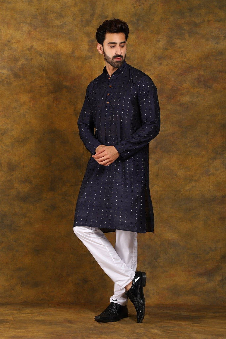 Bluesaanchi Men's Navy Blue Zari Embroidery Kurta Pyjama - Veshbhoshaa