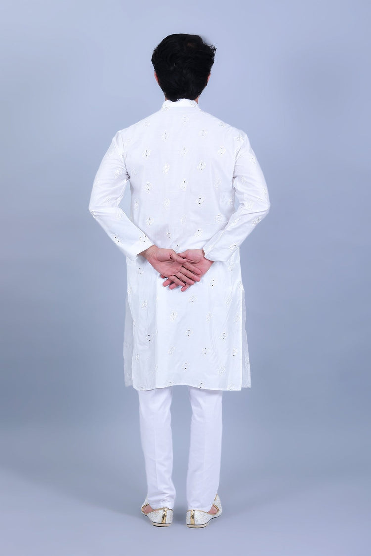 Bluesaanchi Men's White Embroidery Kurta Set - Veshbhoshaa