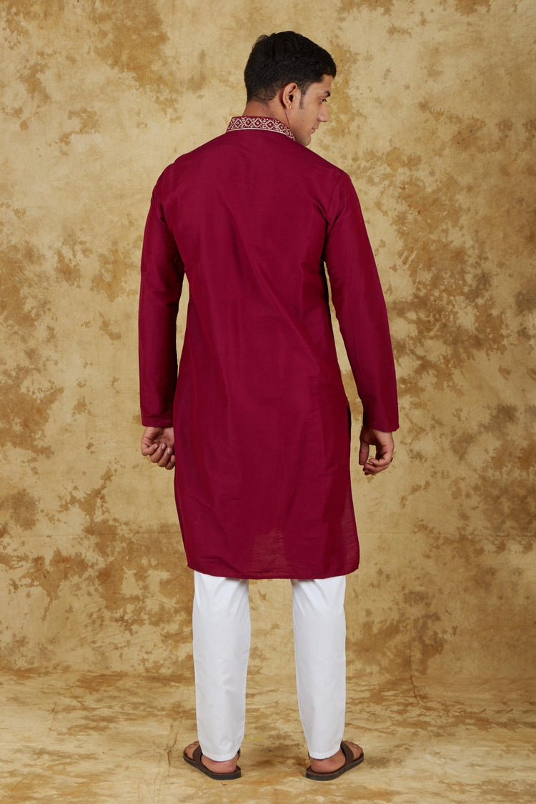 Bluesaanchi Royal Elegance Crimson Handloom Embroidery Kurta Set - Veshbhoshaa
