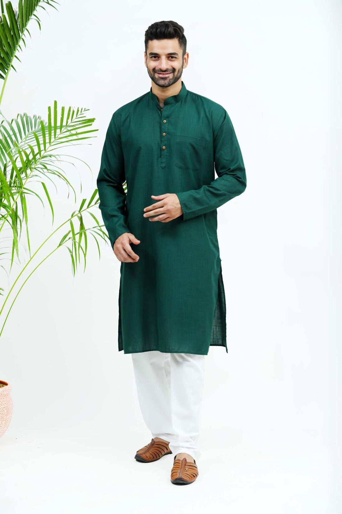 Men's Kurta Pajama Sets: Perfect Attire for Navratri Celebrations - Veshbhoshaa