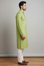 Mens's Green Printed Kurta Pajama Set