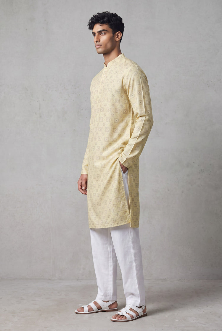 Veshbhoshaa Men's Soft Yellow Printed Kurta Set