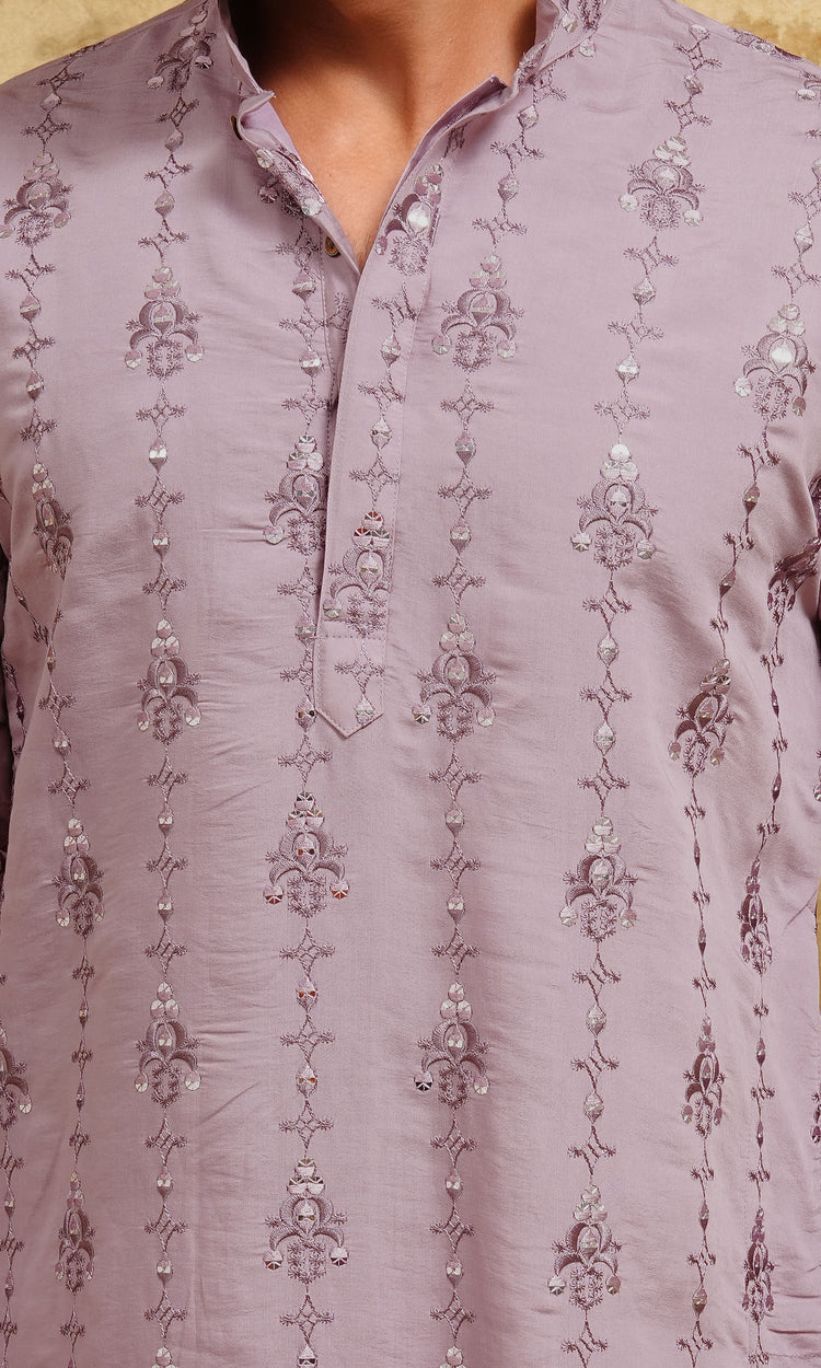 Dusty Lavender Thread-Embroidered Kurta Set