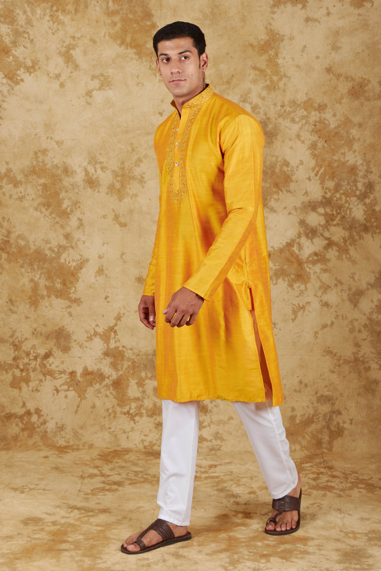 Bluesaanchi Royal Elegance Yellow Handloom Embroidery Kurta Set