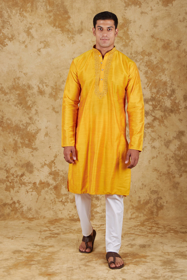 Bluesaanchi Royal Elegance Yellow Handloom Embroidery Kurta Set