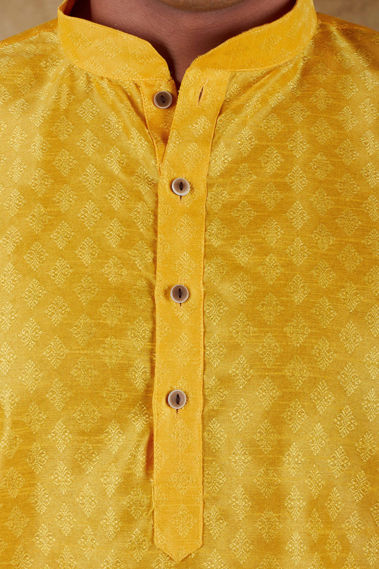 Bluesaanchi Banarsi Silk Mango  Kurta Set