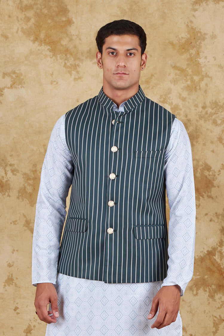 Bluesaanchi Men's Cotton Blend Green Striped Waistcoat