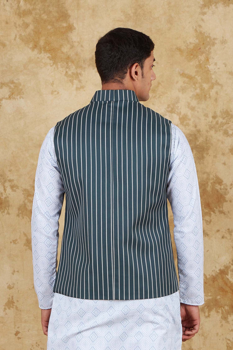 Bluesaanchi Men's Cotton Blend Green Striped Waistcoat