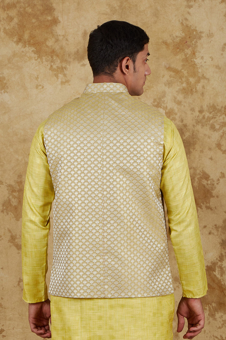 Bluesaanchi Men's Jacquard Yellow Waistcoat