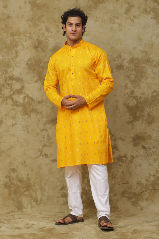 Bluesaanchi Men's Cotton Embroidered Kurta Set – Mustard