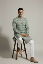 Veshbhoshaa Men's Green Printed Sequence Kurta Pajama Set