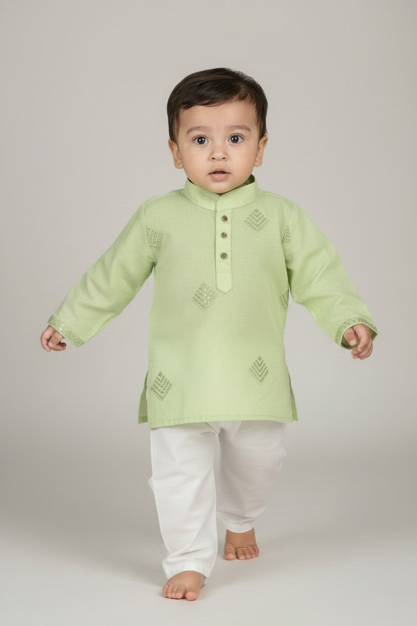 Veshbhoshaa Kid's Green Geometric Sequence Kurta Pajama Set
