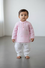 Veshbhoshaa Kid's Pink Geometric Sequence Kurta Pajama Set