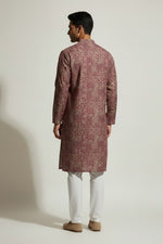 Veshbhoshaa Men's Red Geometric Sequence Kurta Pajama Set