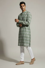 Veshbhoshaa Men's Green Printed Sequence Kurta Pajama Set