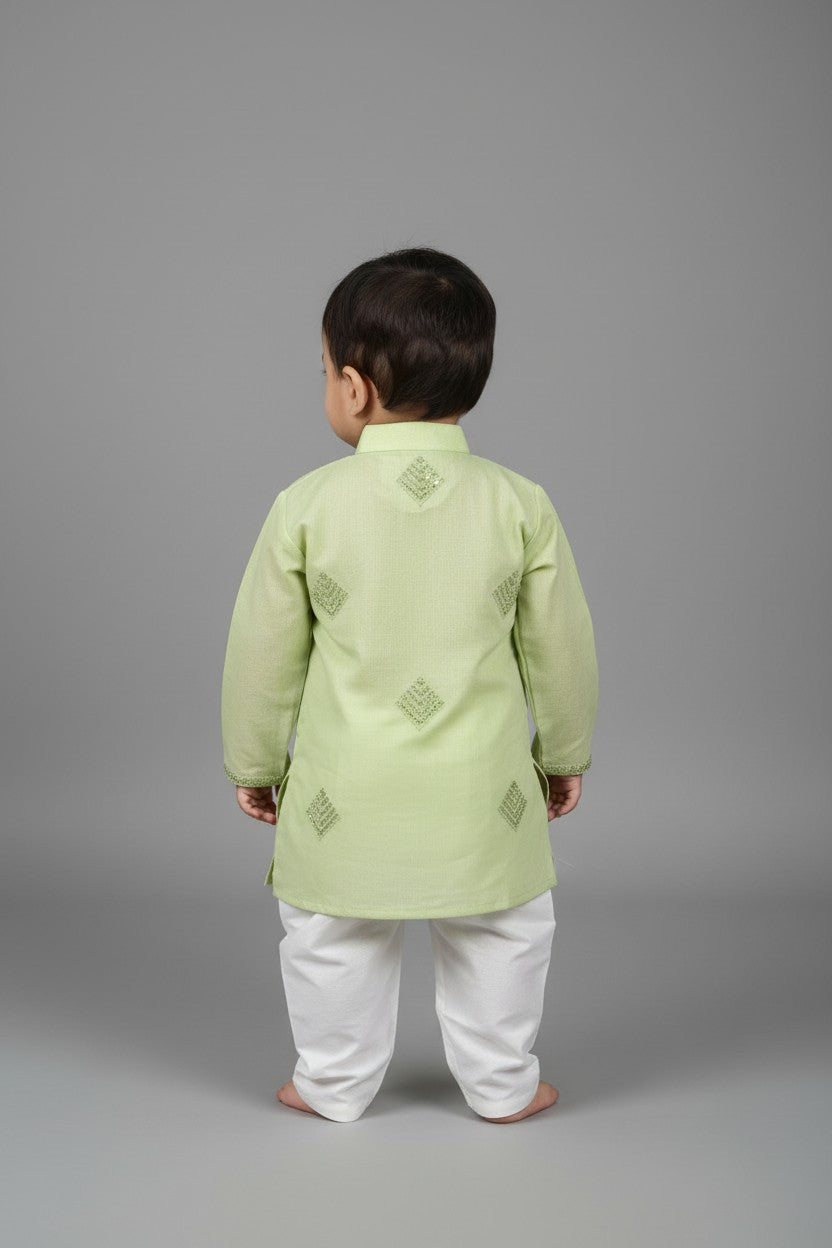 Veshbhoshaa Kid's Green Geometric Sequence Kurta Pajama Set