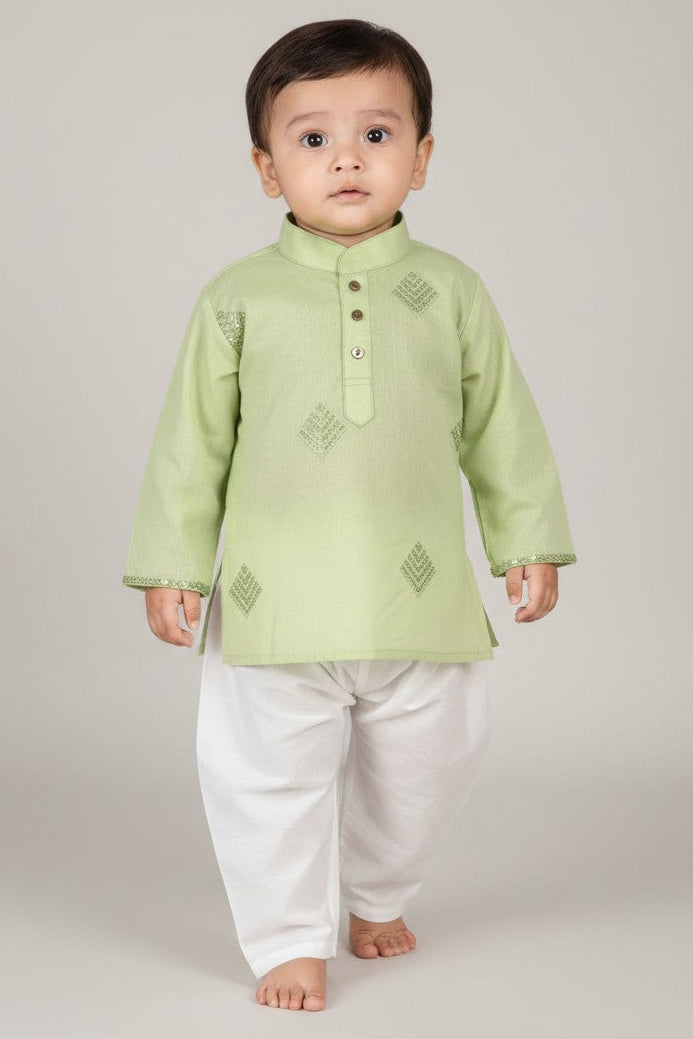 Veshbhoshaa Kid's Green Geometric Sequence Kurta Pajama Set