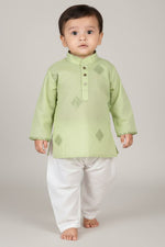 Veshbhoshaa Kid's Green Geometric Sequence Kurta Pajama Set
