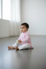 Veshbhoshaa Kid's Pink Geometric Sequence Kurta Pajama Set