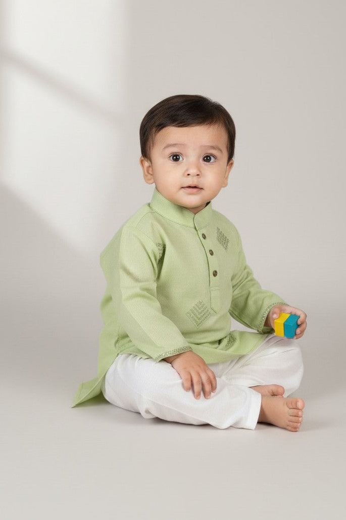 Veshbhoshaa Kid's Green Geometric Sequence Kurta Pajama Set