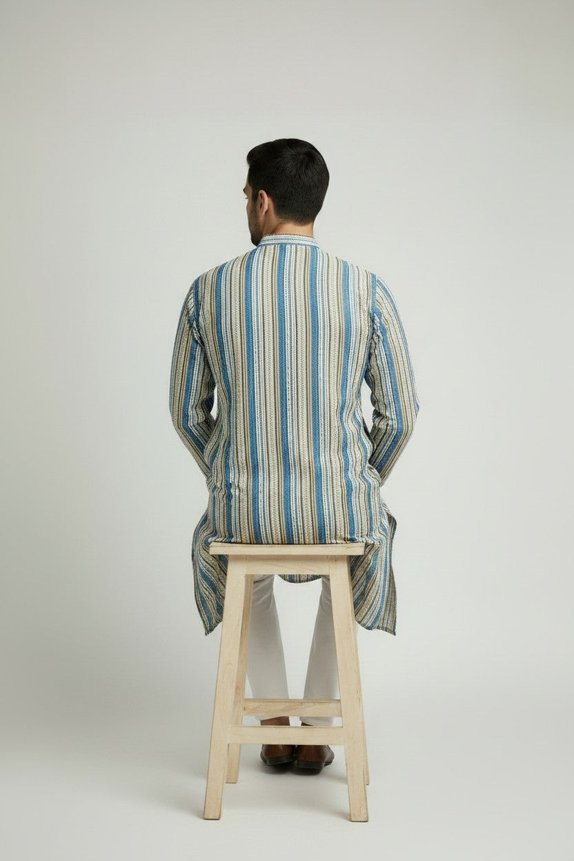 Veshbhoshaa Men's Blue Stripes Sequence Kurta Pajama Set