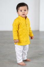 Veshbhoshaa Kid's Yellow Kurta Pajama Set