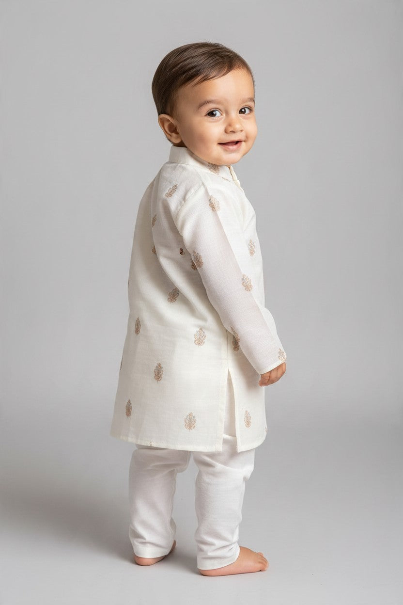 Kids' White Zari Thread work Buta Cotton Blend Kurta Pajama Set