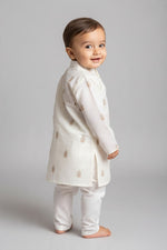 Kids' White Zari Thread work Buta Cotton Blend Kurta Pajama Set