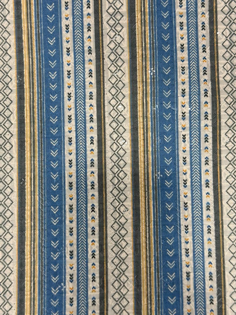 Veshbhoshaa Men's Blue Stripes Sequence Kurta Pajama Set