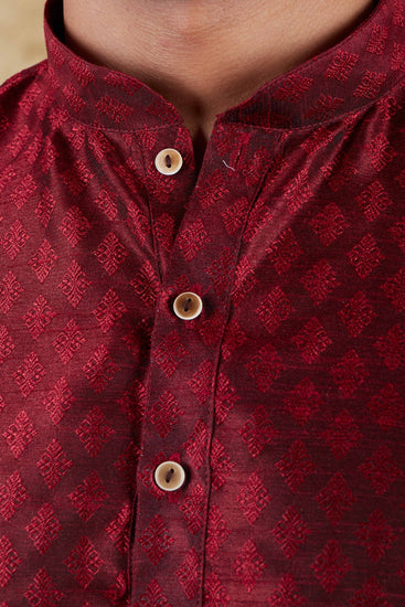 Bluesaanchi Banarsi Silk Maroon Kurta Set - Veshbhoshaa