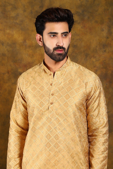 Bluesaanchi Men's Golden Embroidery Kurta Set - Veshbhoshaa