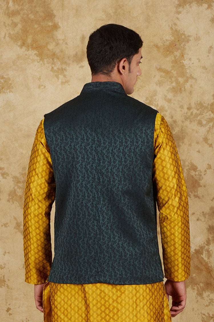 Bluesaanchi Men's Jacquard Dark Green Waistcoat - Veshbhoshaa