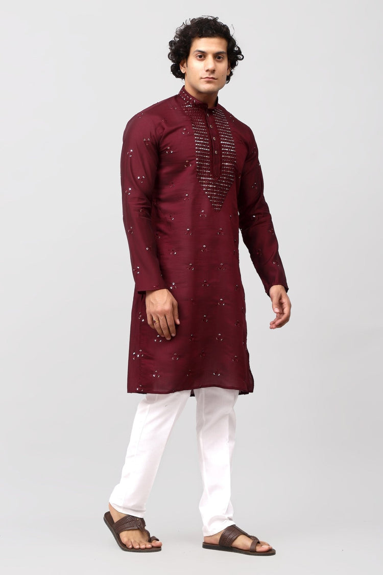 Bluesaanchi Men's Maroon Kurta Set with Embroidery Motif - Veshbhoshaa