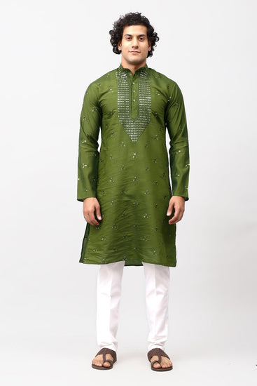 Bluesaanchi Men's Mehandi Green Kurta Set with Embroidery Motif - Veshbhoshaa