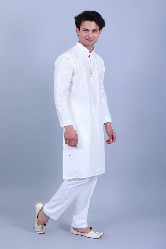 Bluesaanchi Men's White Embroidery Kurta Set - Veshbhoshaa