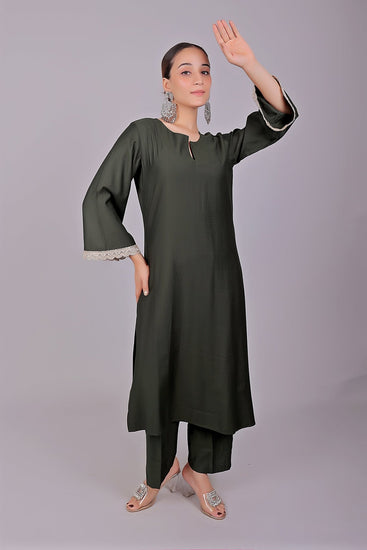 Bluesaanchi Women's Dark Green Kurti Pajama Set - Veshbhoshaa