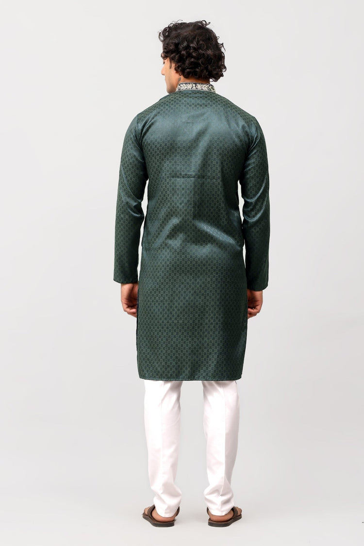 Bluesaanchi Zari Embroidered Kurta Set for Men Green Color - Veshbhoshaa