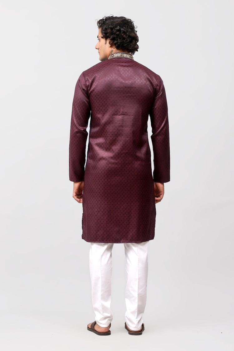 Bluesaanchi Zari Embroidered Kurta Set for Men Maroon Color - Veshbhoshaa