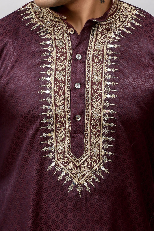 Bluesaanchi Zari Embroidered Kurta Set for Men Maroon Color - Veshbhoshaa